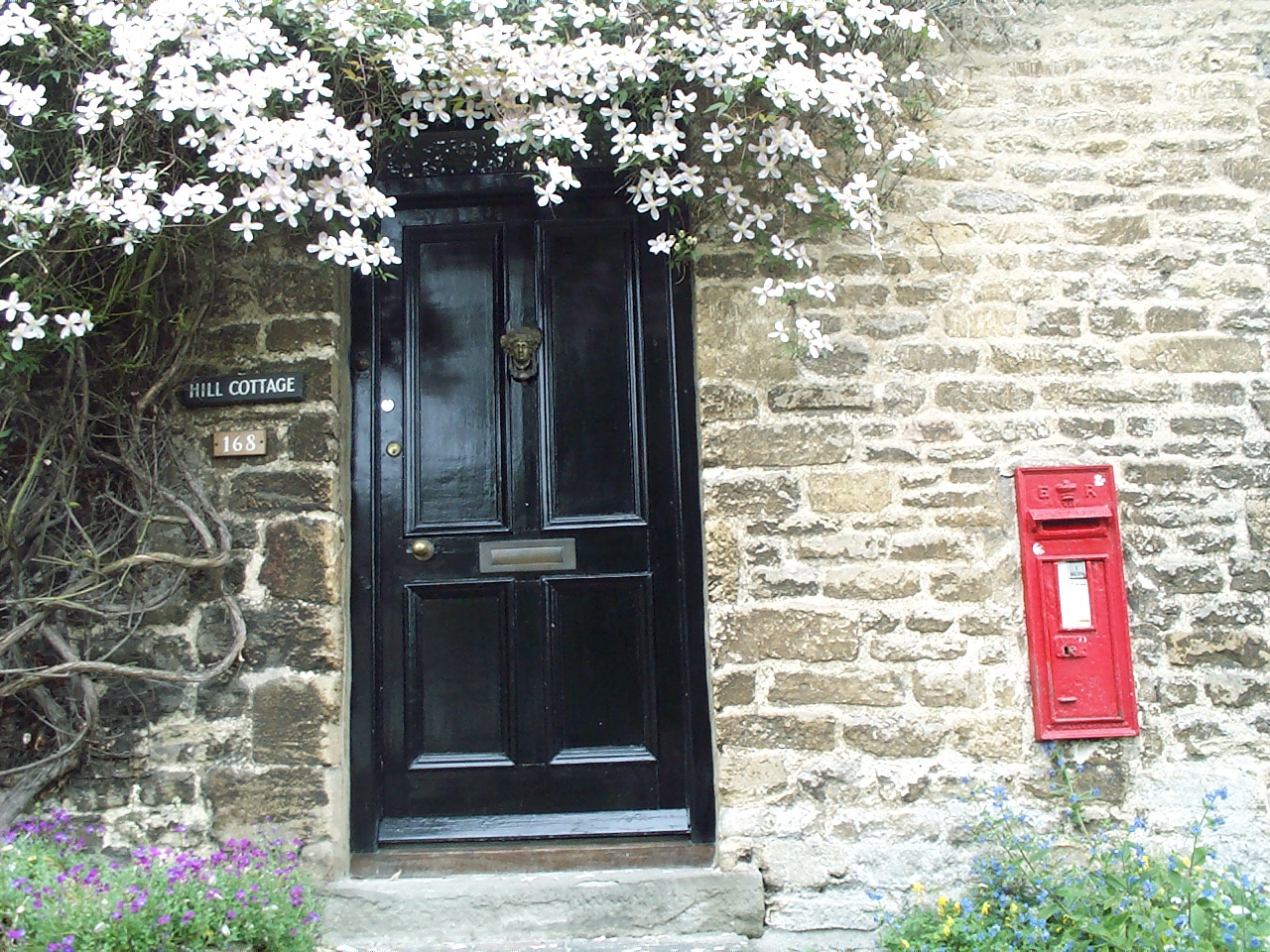 Door in Burford