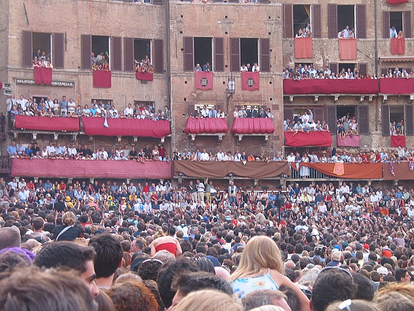 Palio pageantry